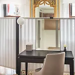 Hotel Aman
