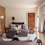 Hotel Aman